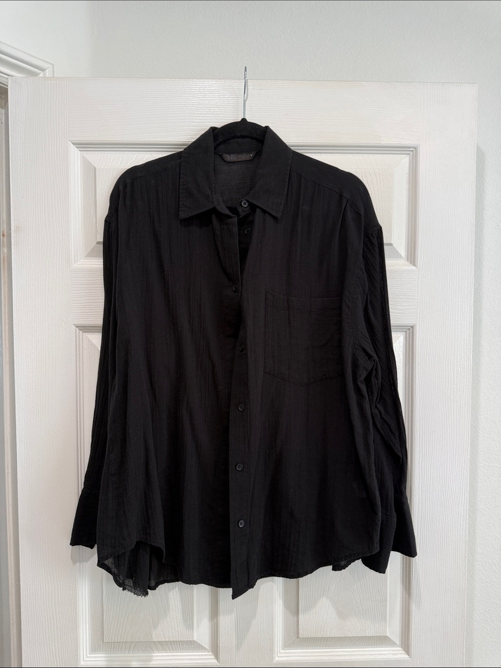Zara Black Button-Up Long Sleeve Shirt